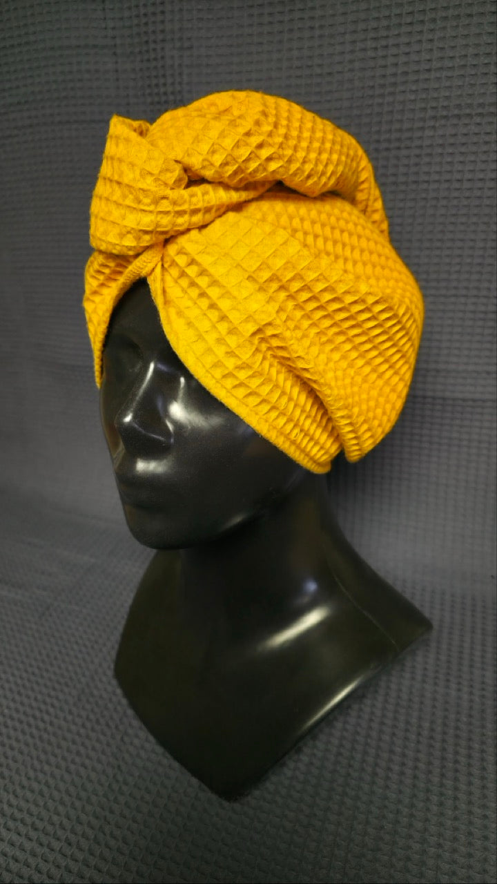 Plaukų rankšluostis Turbanas su sagomis, vafliniu pynimu / geltonas