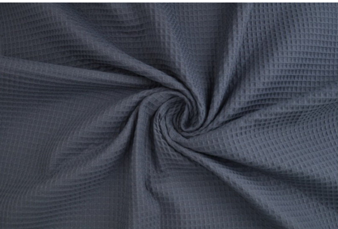 Vafeļauduma dvielis / TUMŠI PELĒKS