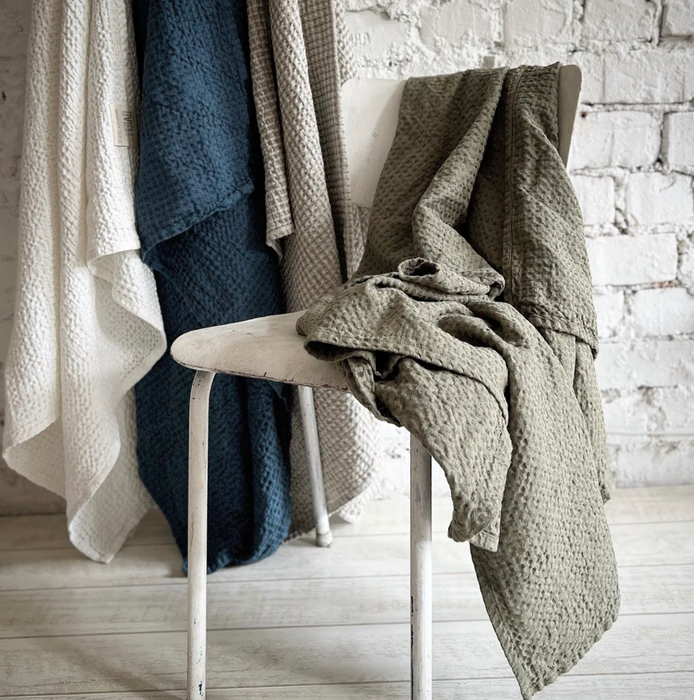 Lina vafeļauduma dvielis /  ZAĻŠ