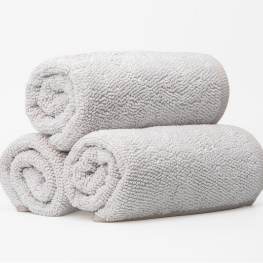 Biezais frotē dvielis / 2 izmēri /  balts