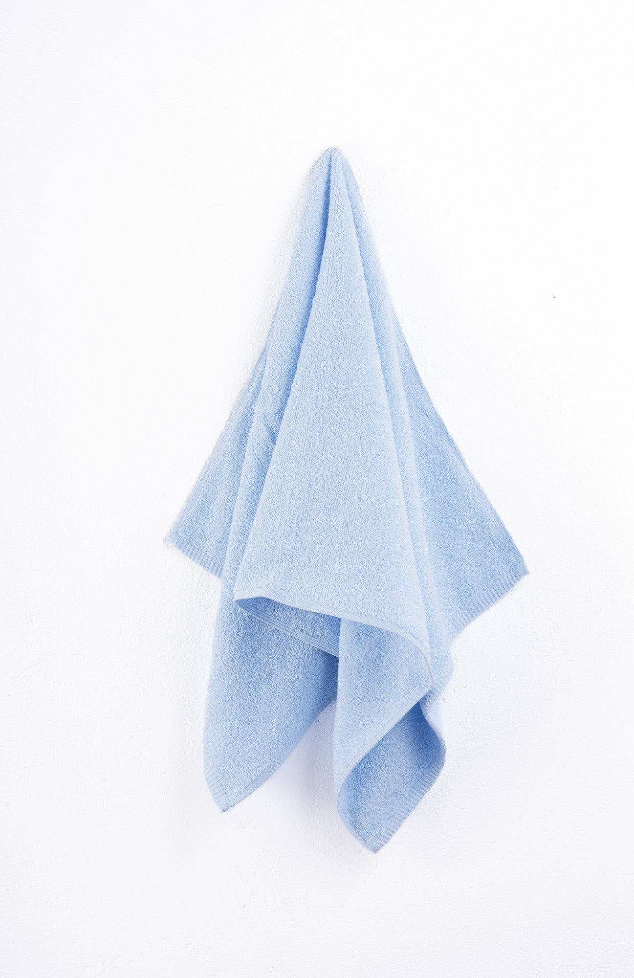 Махровое полотенце СВЕТЛО-ГОЛУБОЙ