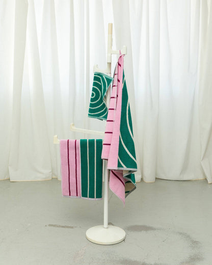 Petra Towel: Bath Towel