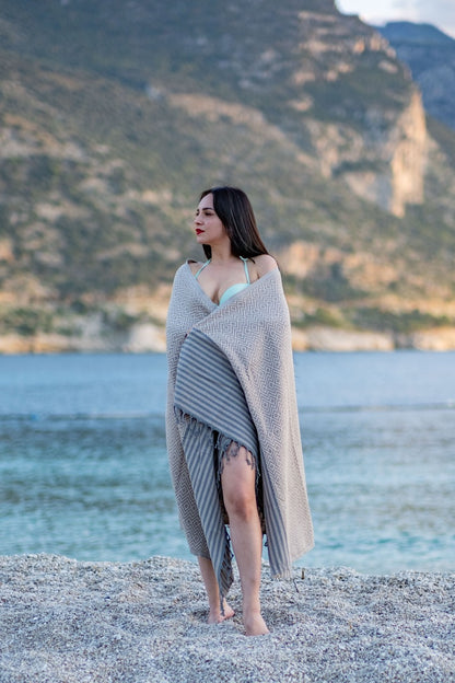 Beach Towel Tila - grey