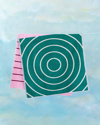 Petra Towel: Hand Towel